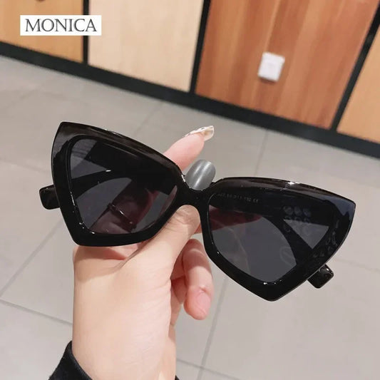 INS  Cat Eye Sunglass Trendy Female Eyewear Luxury Brand Designer Popular Women Travelling Sun Shades Glasse